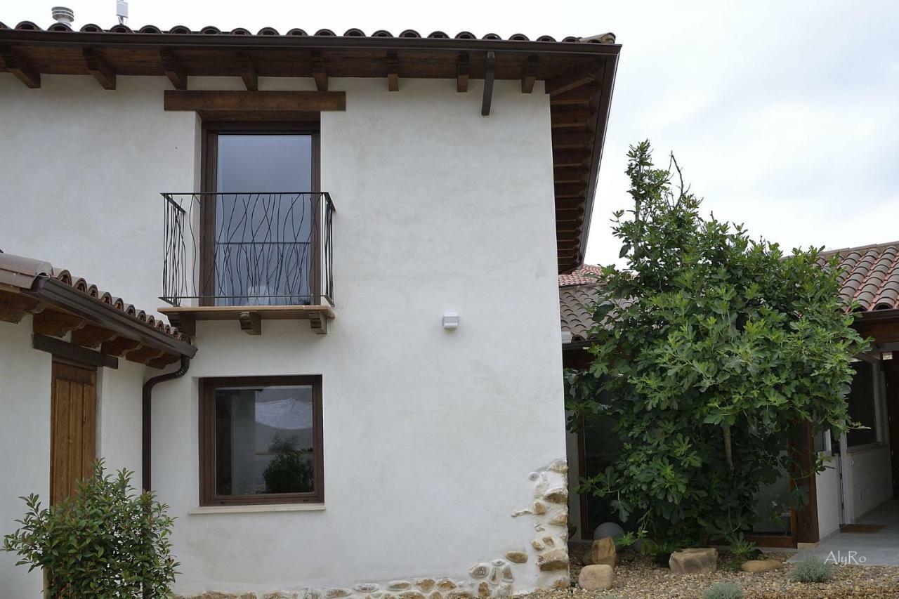 El Vallin De Lan Cerezales del Condado Εξωτερικό φωτογραφία